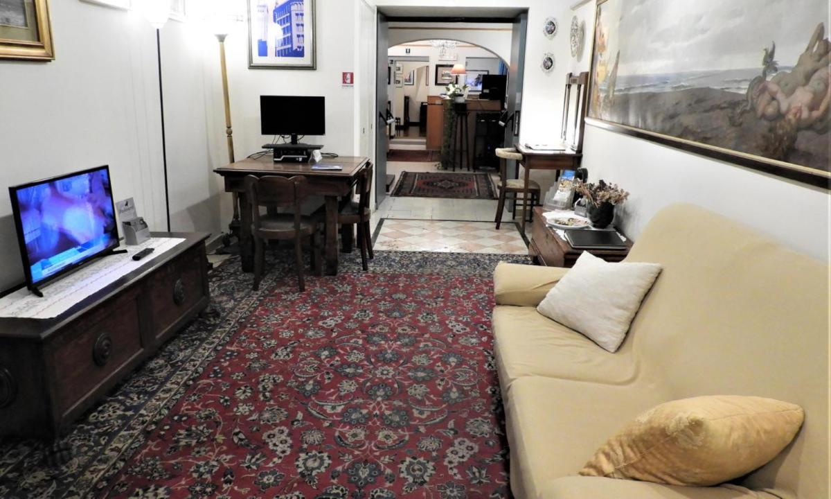 Deco Hotel Perugia Eksteriør bilde