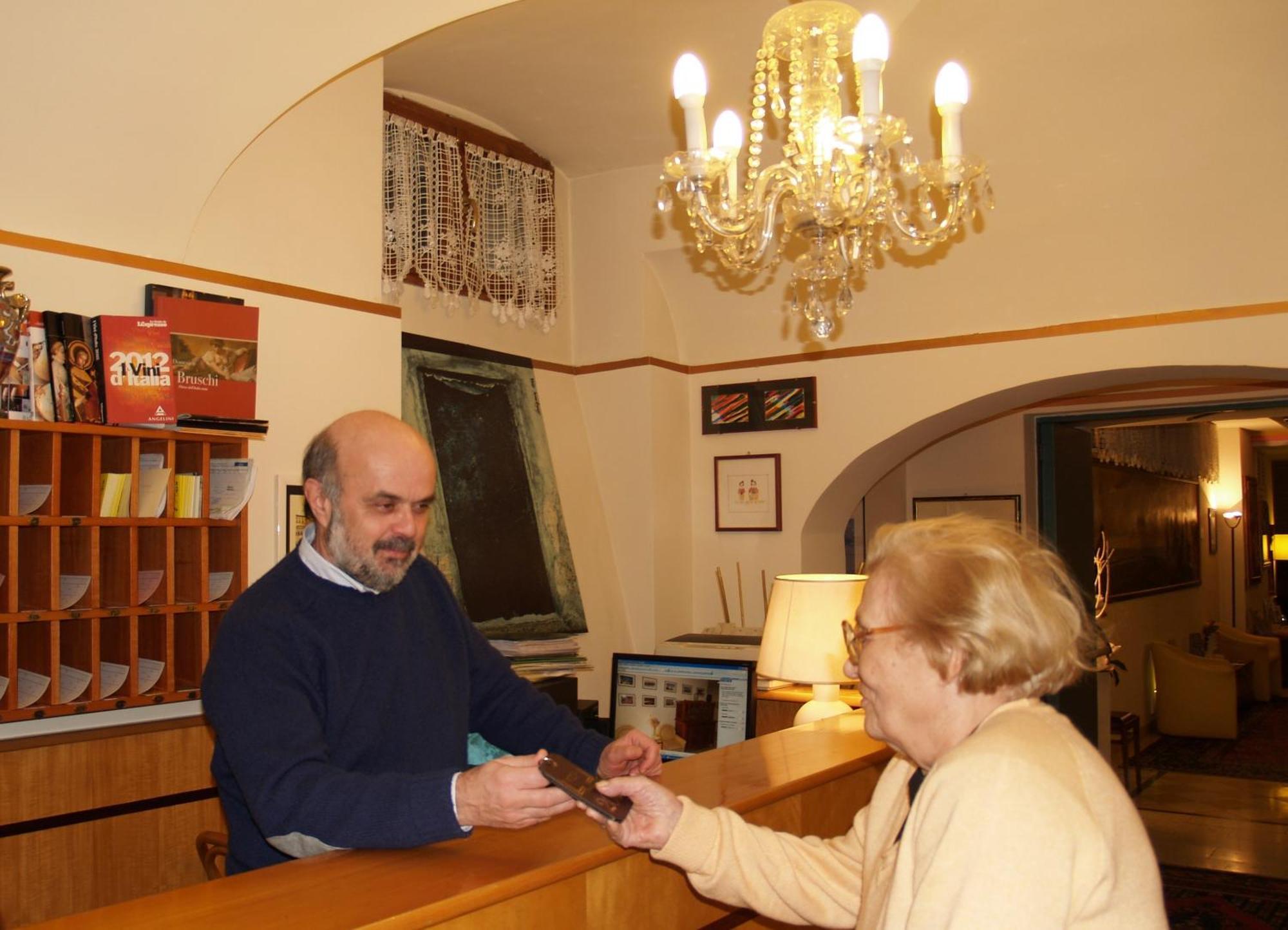 Deco Hotel Perugia Eksteriør bilde