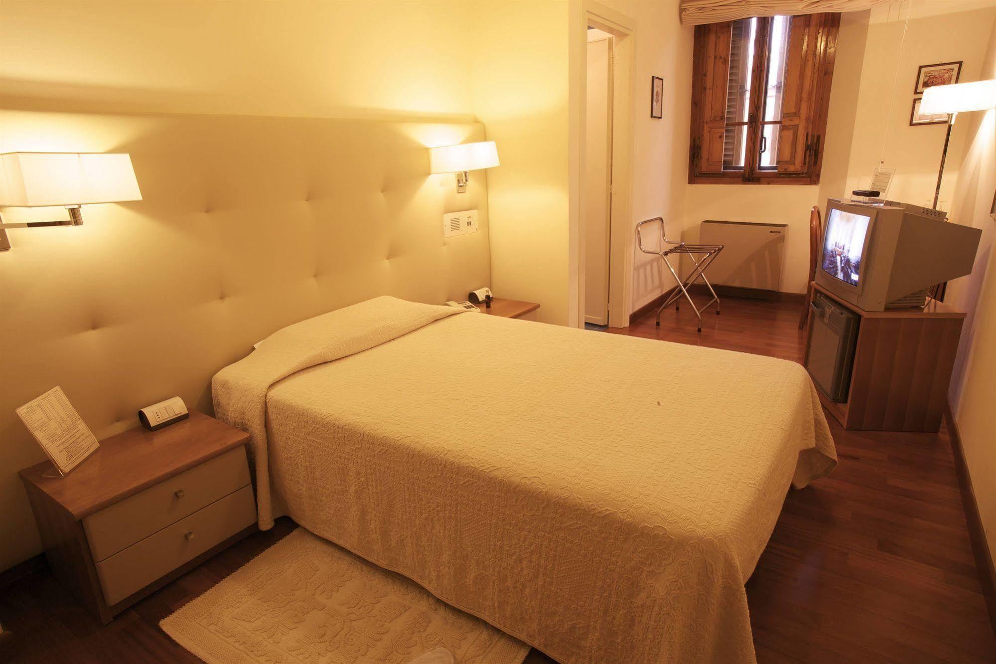 Deco Hotel Perugia Eksteriør bilde